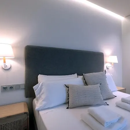 Villar Suites By Cadiz4Rentals Exterior photo