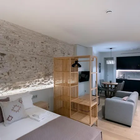 Villar Suites By Cadiz4Rentals Exterior photo