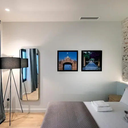 Villar Suites By Cadiz4Rentals Exterior photo